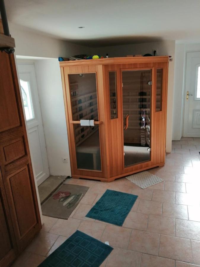 Bed and Breakfast Les Gremilles à Bassoncourt Extérieur photo