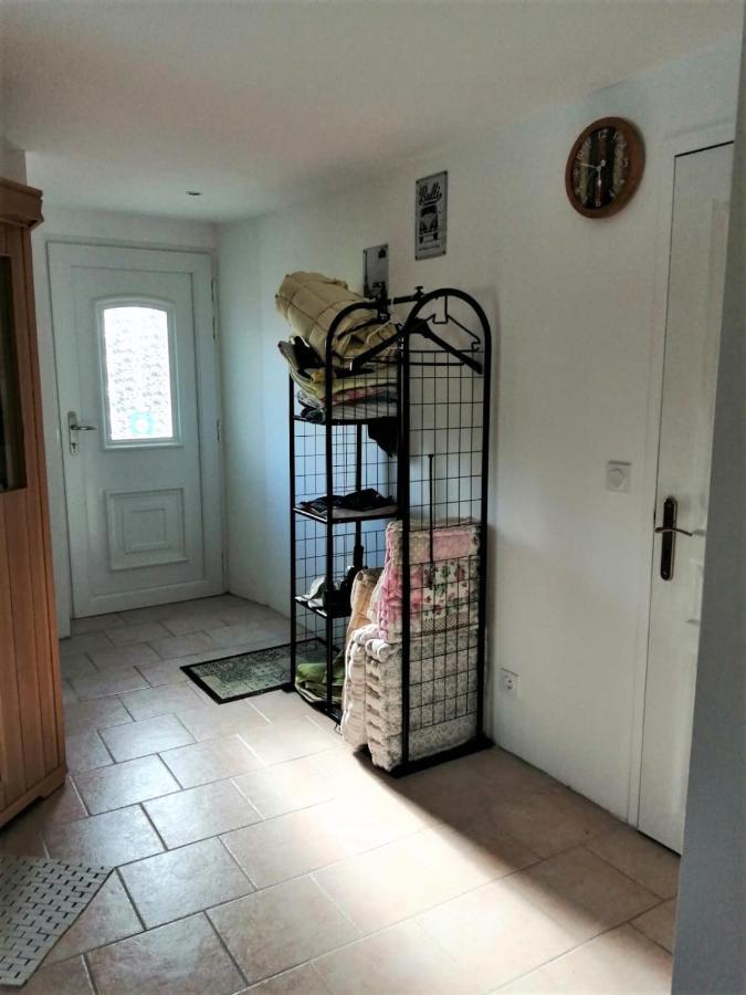 Bed and Breakfast Les Gremilles à Bassoncourt Extérieur photo