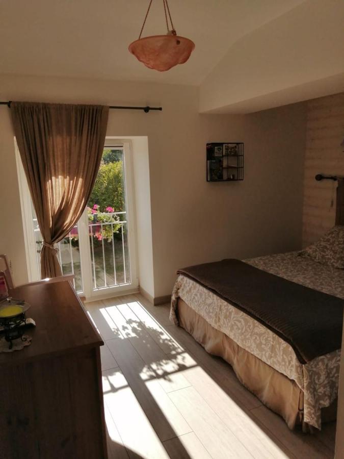 Bed and Breakfast Les Gremilles à Bassoncourt Extérieur photo
